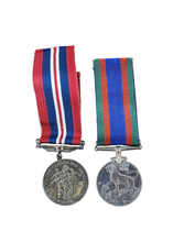 Load image into Gallery viewer, 2 Canadian Volunteer Service medal WW2 1939-1945 with ribbon
