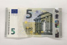 Load image into Gallery viewer, Circulated 2013 5 Euro Banknote
