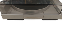 Load image into Gallery viewer, Pioneer PL-S30 Turntable Record Player
