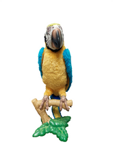 Load image into Gallery viewer, FurReal Friends Squakers McCaw
