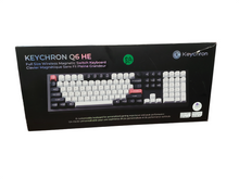 Load image into Gallery viewer, Keychron Q6 HE Full Size Wireless Magnetic Switch Keyboard
