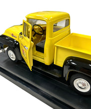 Load image into Gallery viewer, Home Hardware Pickup Truck Diecast Metal Model
