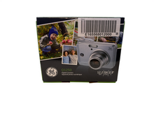 Load image into Gallery viewer, GE Q1250 12.2 MP Digital Camera
