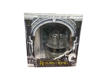 Load image into Gallery viewer, Return of the King Collector&#39;s Figure Gift Set (No DVDs)
