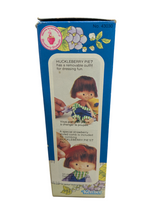 Load image into Gallery viewer, Strawberry Shortcake Huckleberry Pie doll with Pupcake pet No. 43030 (open box, 1981)
