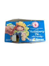 Load image into Gallery viewer, Strawberry Shortcake Huckleberry Pie doll with Pupcake pet No. 43030 (open box, 1981)
