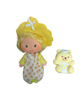 Load image into Gallery viewer, Strawberry Shortcake Butter Cookie Doll with Jelly Bear pet (open box, 1981)
