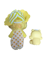 Load image into Gallery viewer, Strawberry Shortcake Butter Cookie Doll with Jelly Bear pet (open box, 1981)
