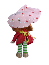 Load image into Gallery viewer, Welcome to the World of Strawberry Shortcake: Strawberry Shortcake doll No. 43020 (open box, 1980)
