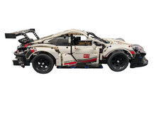 Load image into Gallery viewer, LEGO TECHNIC: Porsche 911 RSR (42096)
