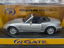 Load image into Gallery viewer, Gate 1:18 Scale Diecast Car Mazda MX-5 Miata
