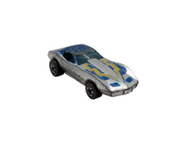 Load image into Gallery viewer, Hot Wheels Redline Corvette Stingray Chrome (1975)

