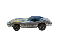 Load image into Gallery viewer, Hot Wheels Redline Corvette Stingray Chrome (1975)
