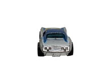 Load image into Gallery viewer, Hot Wheels Redline Corvette Stingray Chrome (1975)
