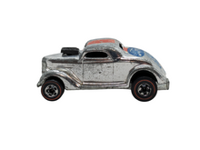 Load image into Gallery viewer, Hot Wheels Neet Streeter Silver (1975)
