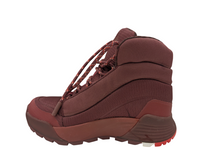 Load image into Gallery viewer, Lululemon Women's Team Canada Opening Ceremony Boot (size 7.5)
