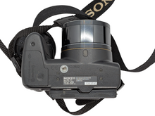 Load image into Gallery viewer, Sony DSC-HX1 Digital Camera
